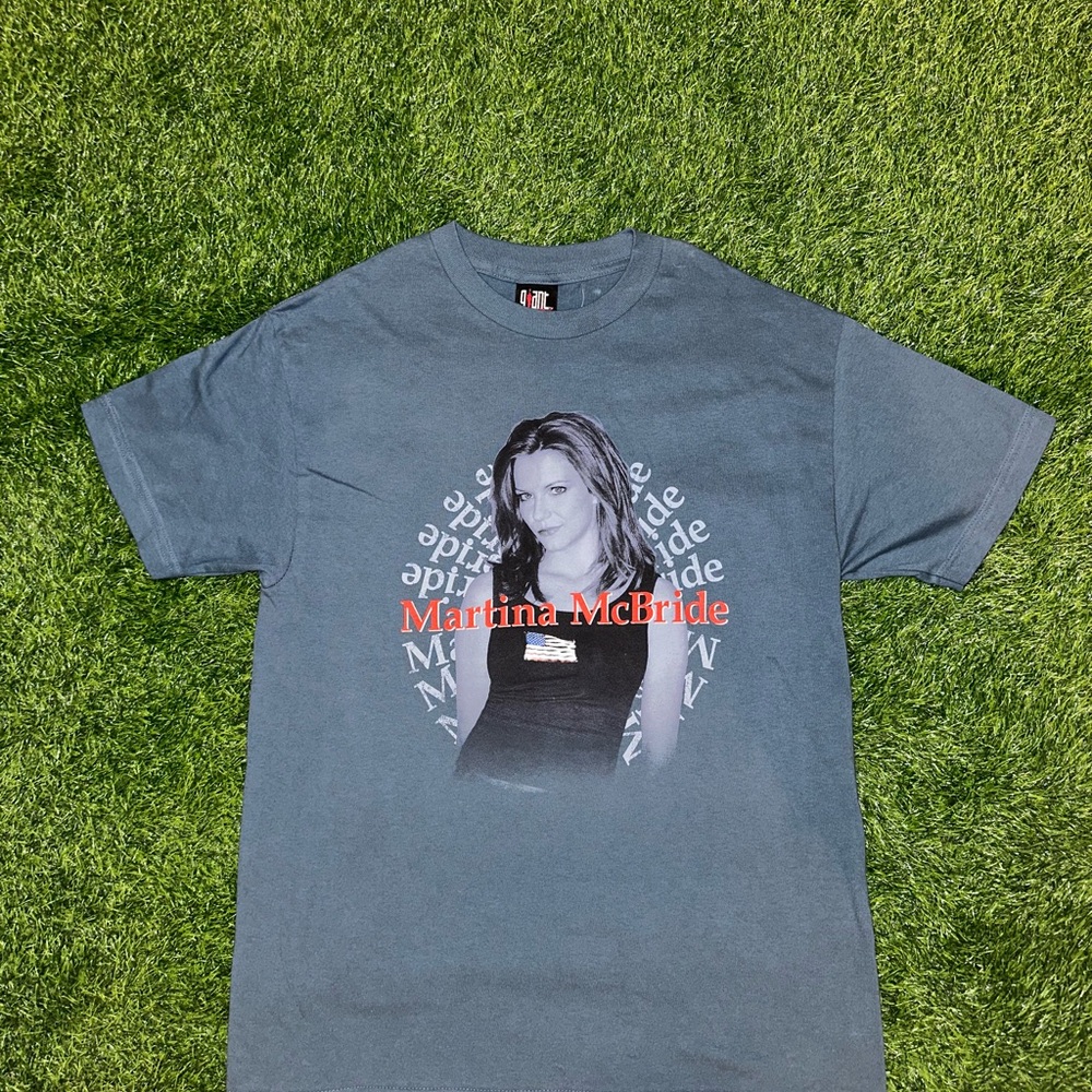 Vintage Martina McBride giant t shirt size large